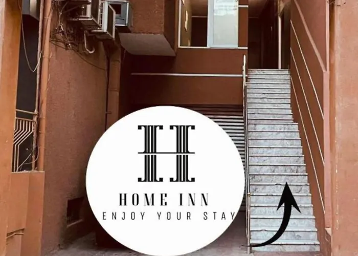 公寓 Home Inn Apartaments