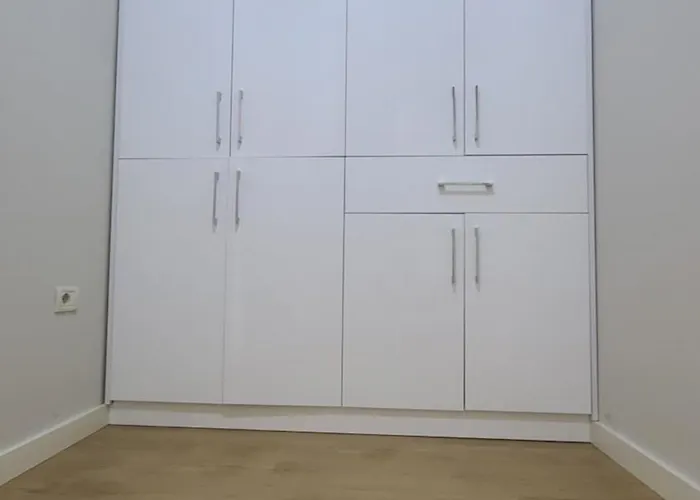 Home Inn Apartaments 公寓 地拉那