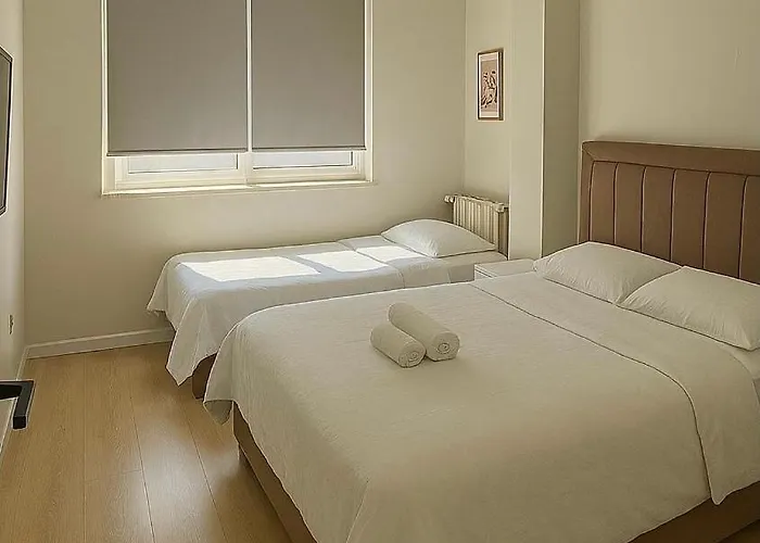 公寓 Home Inn Apartaments *