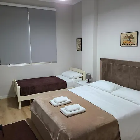 Home Inn Apartaments Apartment Tirana