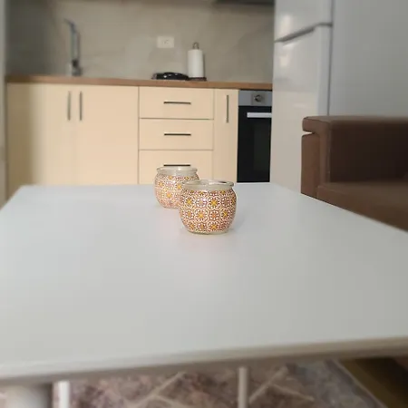 Home Inn Apartaments Apartment Tirana